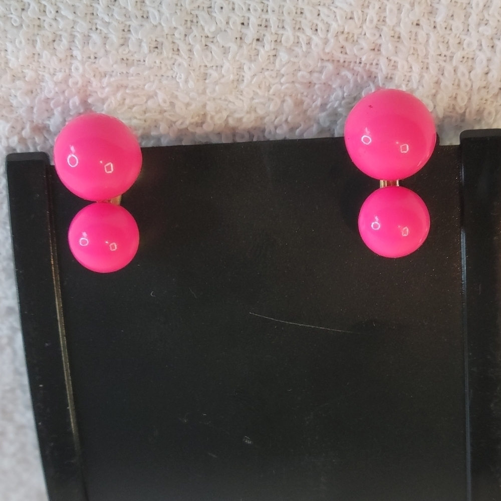 Vintage Pink Bubblegum Clip-on Earrings Barbiecore Double Bubble